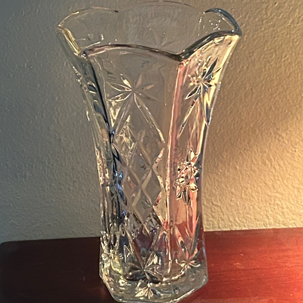 Vtg. Anchor Hocking Prescut Vase. 
EAPC Star of David